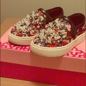 Bedazzled Girl Sneakers